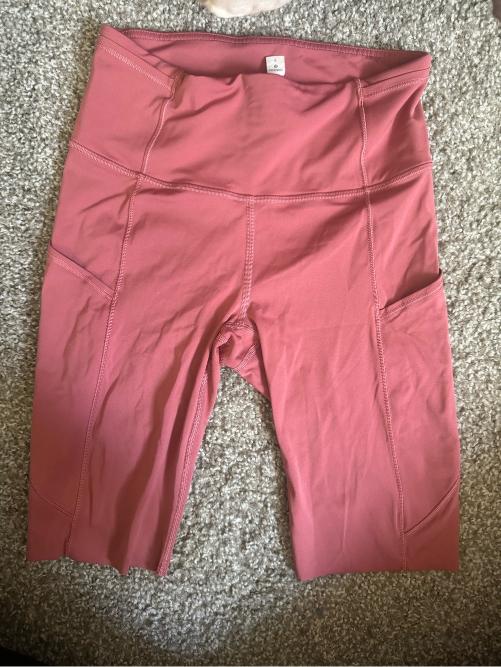 lululemon athletica Mauve High-Rise Bike Shorts with Pockets